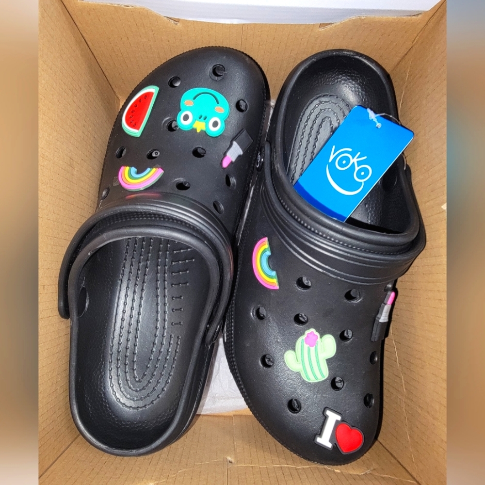 VOCO platform clogs size 38 (7), black with  charms